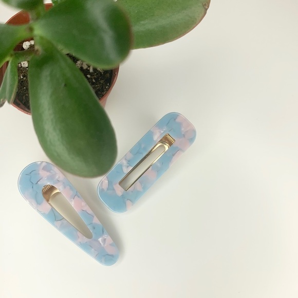 2 Piece Acrylic || Hair Clips